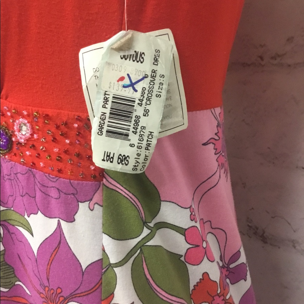 Dress - Picture 5 of 8